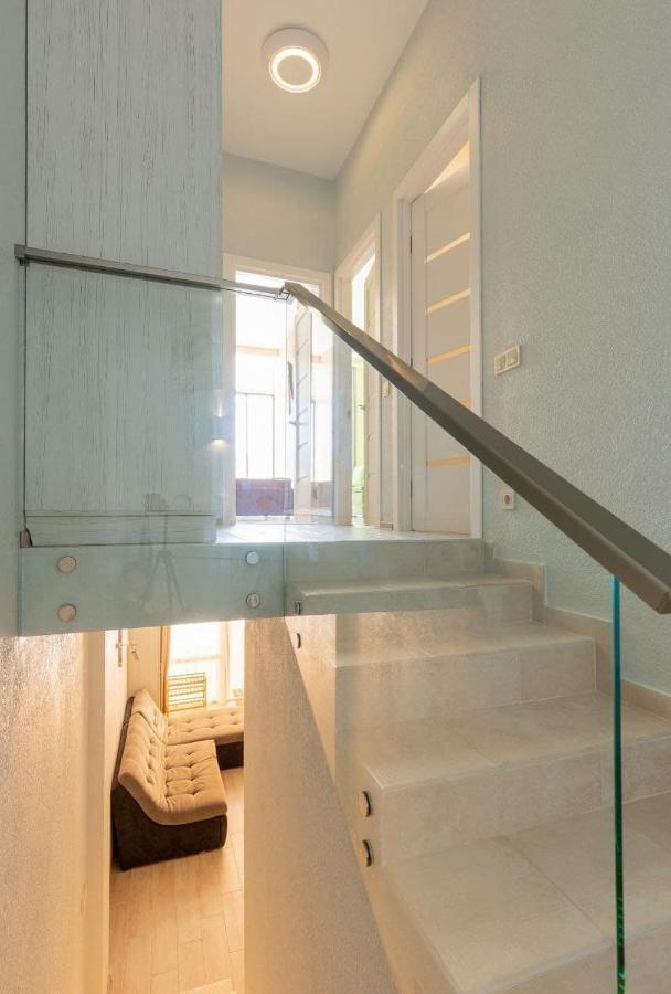 Sealoft Apartment Gribovka Luaran gambar